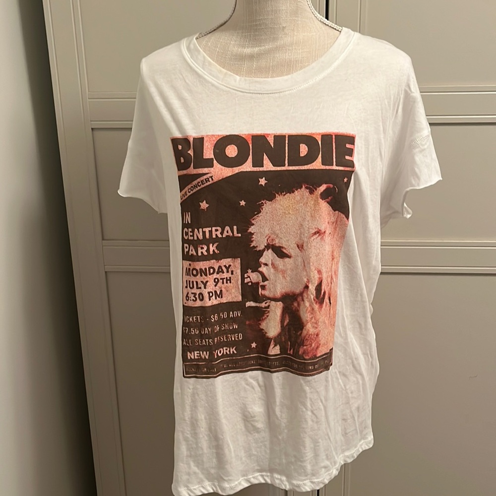 Junk food Blondie tee